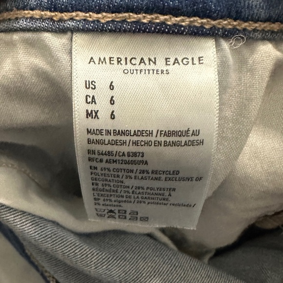 American Eagle Hi Rise Shortie denim shorts size 6 - Picture 10 of 10